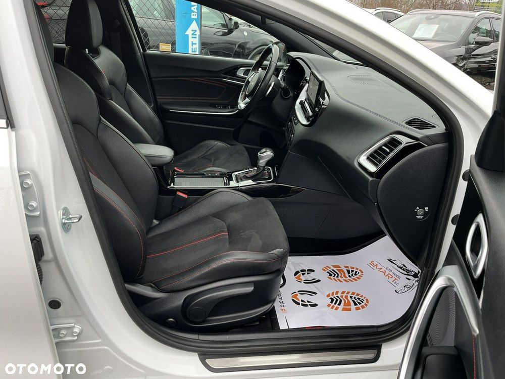 Kia ProCeed 1.6 T-GDI DCT7 OPF GT - 33