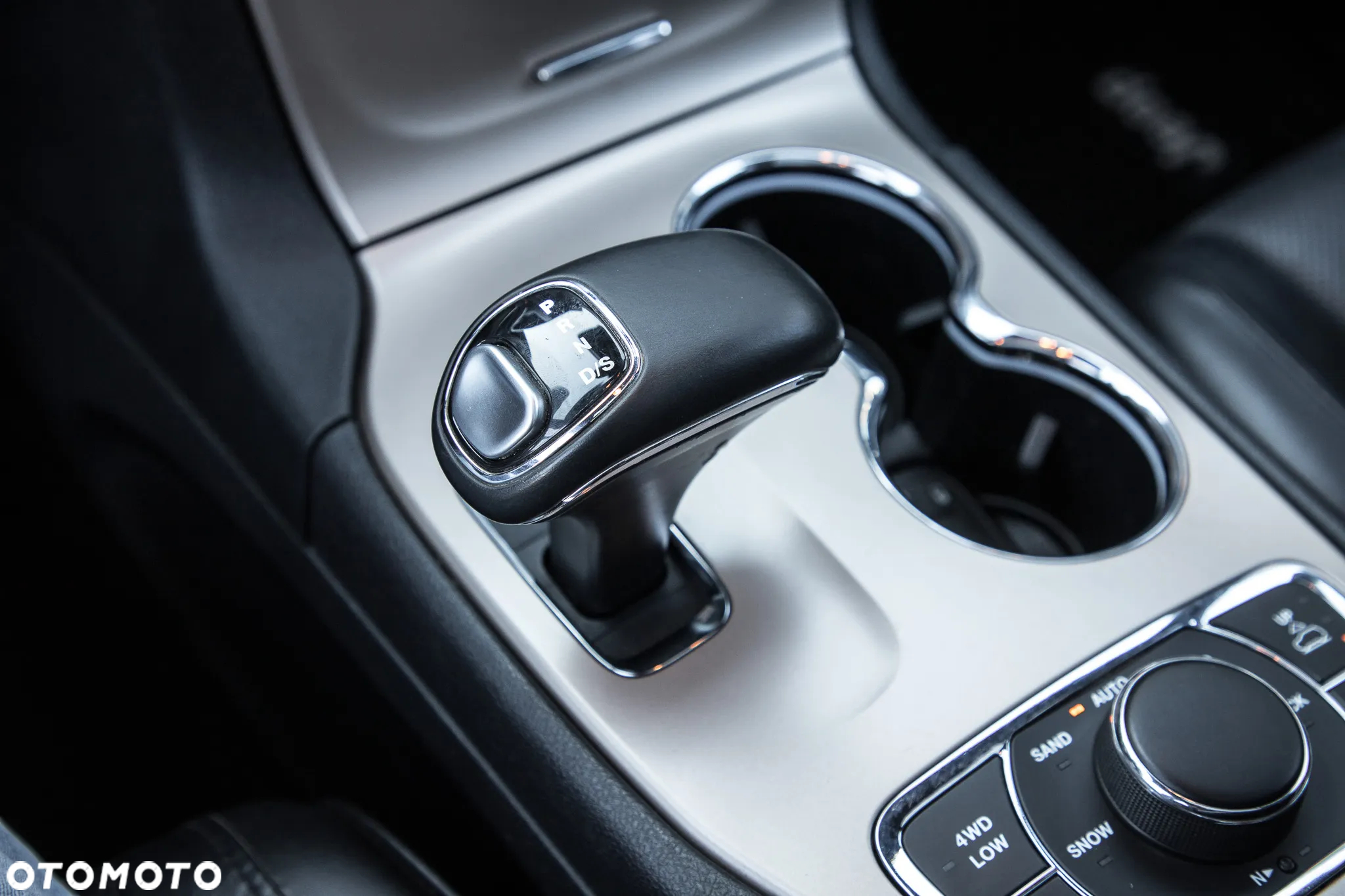 Jeep Grand Cherokee 3.0 CRD Summit - 23