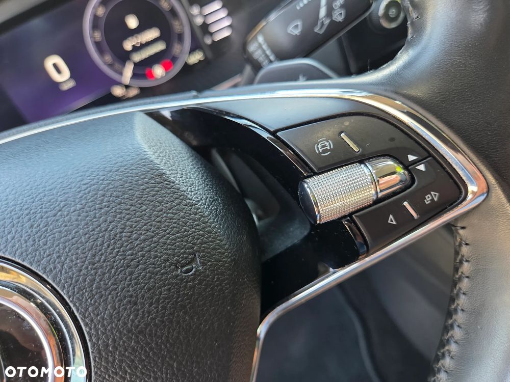 Skoda Octavia 2.0 TDI DSG Style - 17