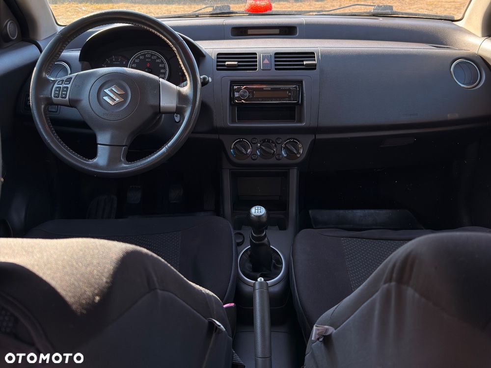 Suzuki Swift 1.3 GLX / Comfort - 11