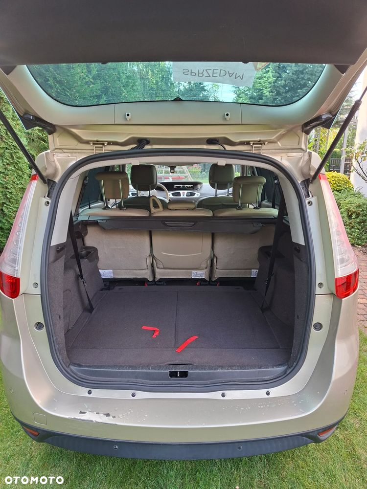 Renault Scenic 1.4 16V TCE Privilege - 9