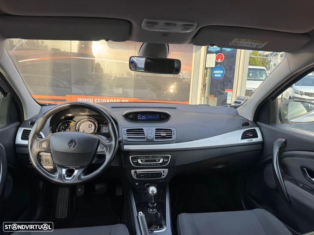 Renault Mégane Sport Tourer 1.5 dCi Limited - 37