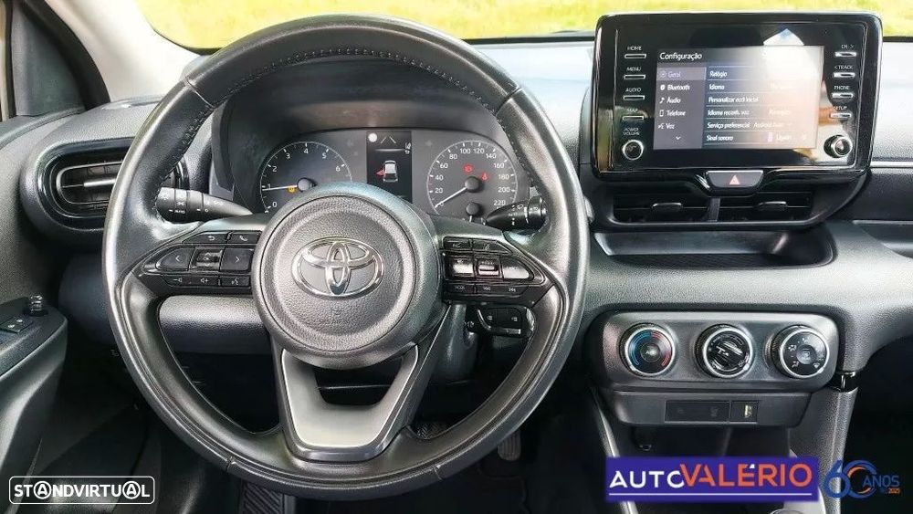 Toyota Yaris 1.5 VVT-i Comfort - 14
