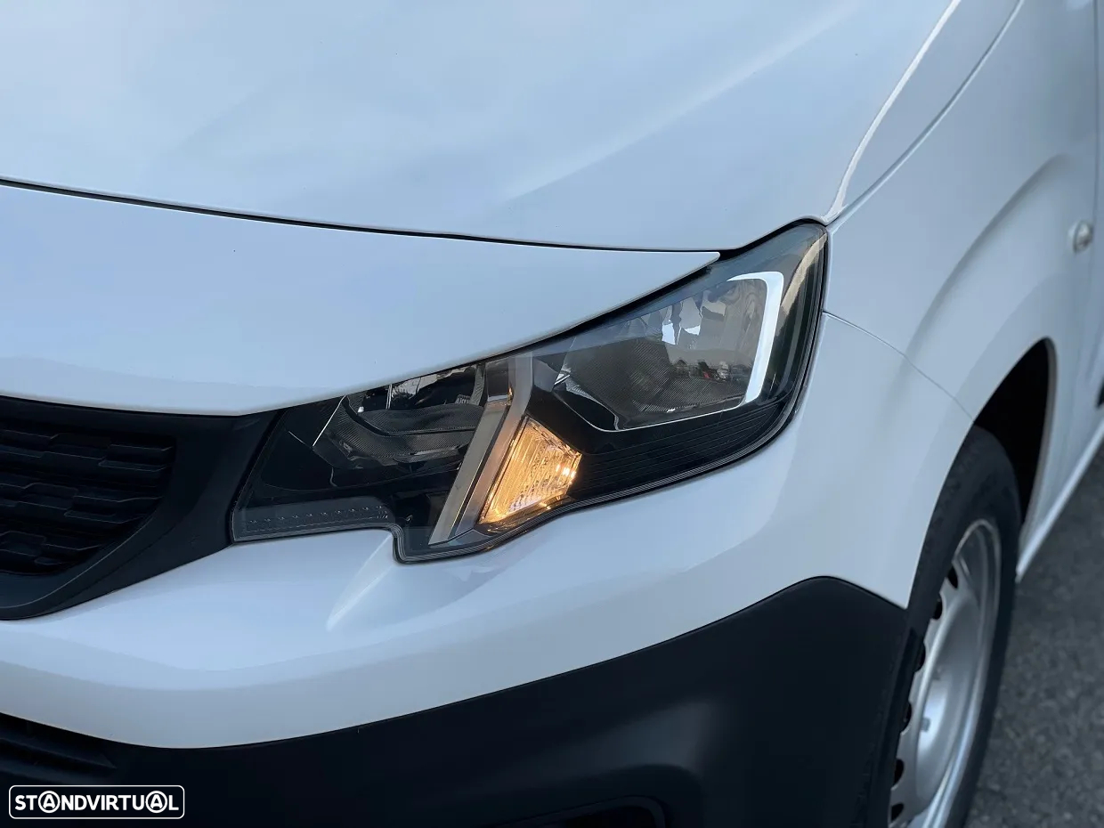 Peugeot Partner 1.5 BlueHDi 100HP L2 3L - 4