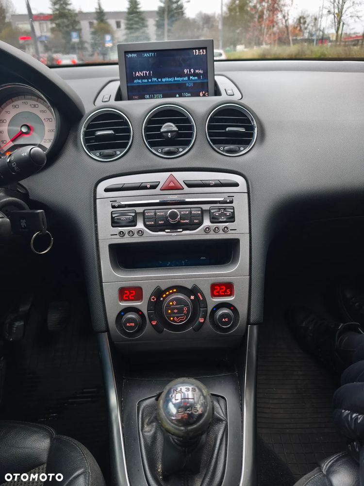 Peugeot 308 1.6 HDi Premium - 16