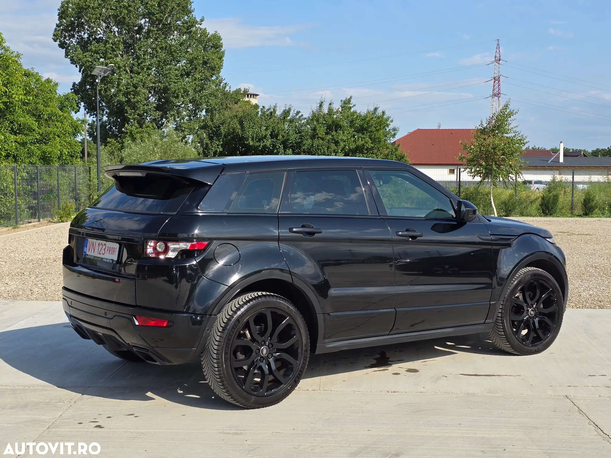 Land Rover Range Rover Evoque - 21