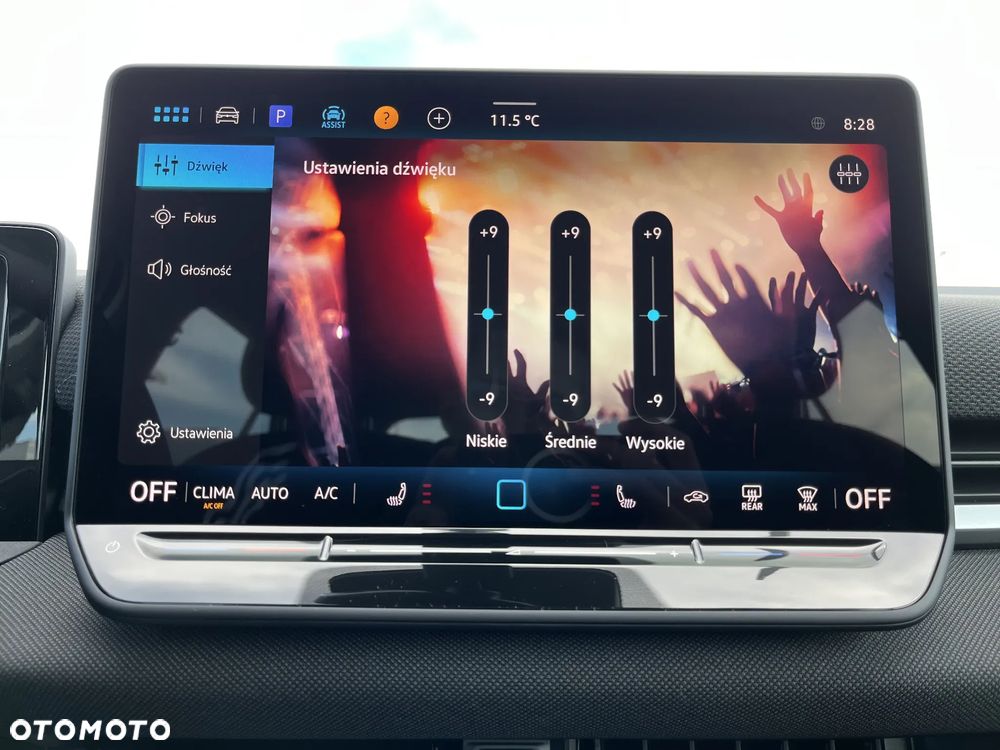 Volkswagen T-Roc 1.5 eTSI Life DSG - 36