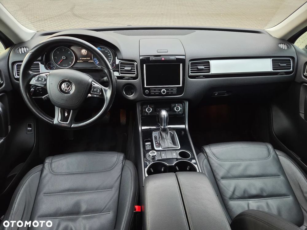 Volkswagen Touareg 3.0 V6 TDI BMT R-Style - 7