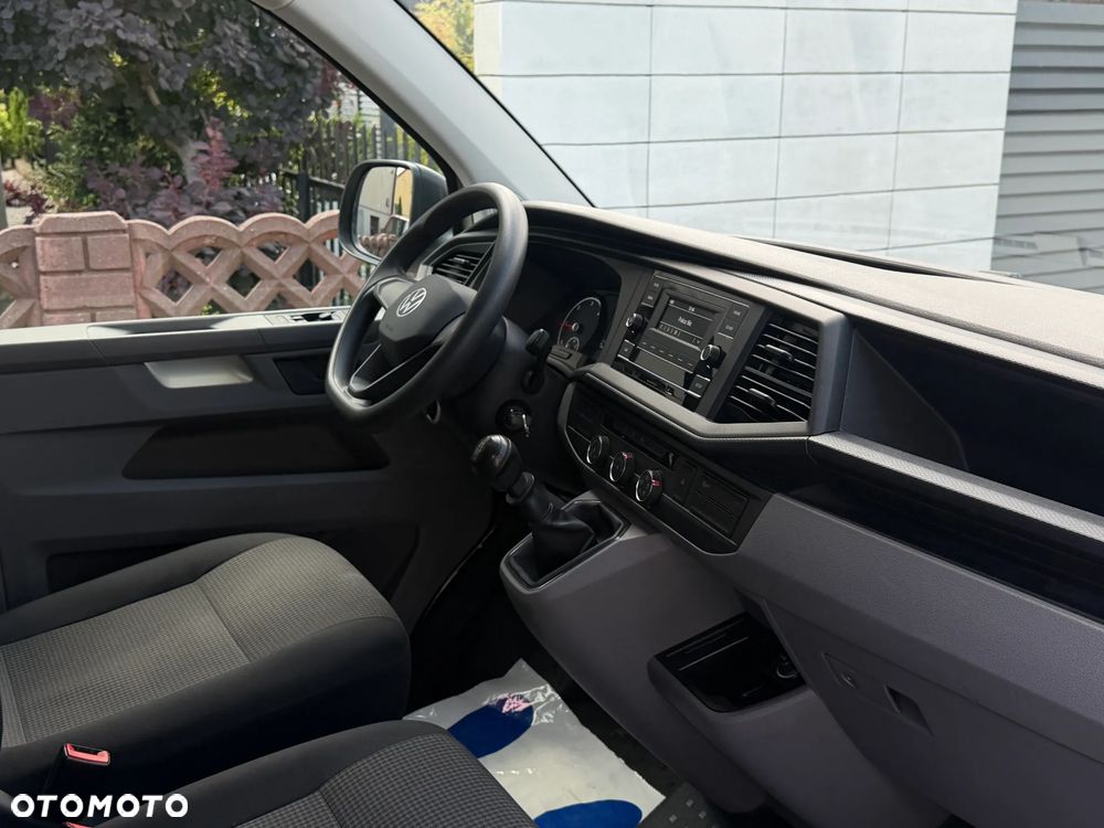 Volkswagen Transporter L2H1 Plus Trendline - 13