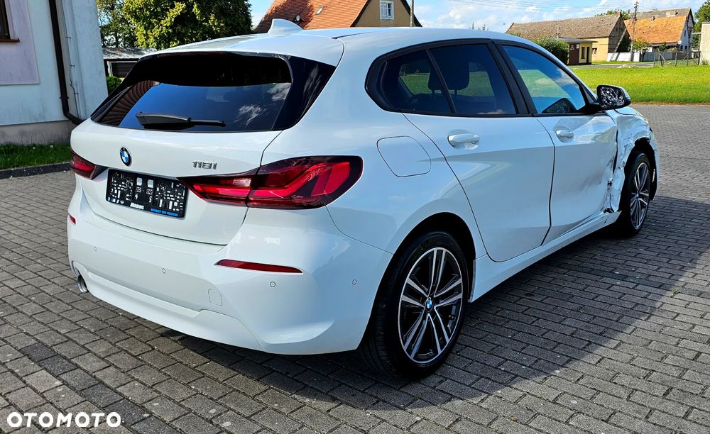 BMW Seria 1 118i - 5