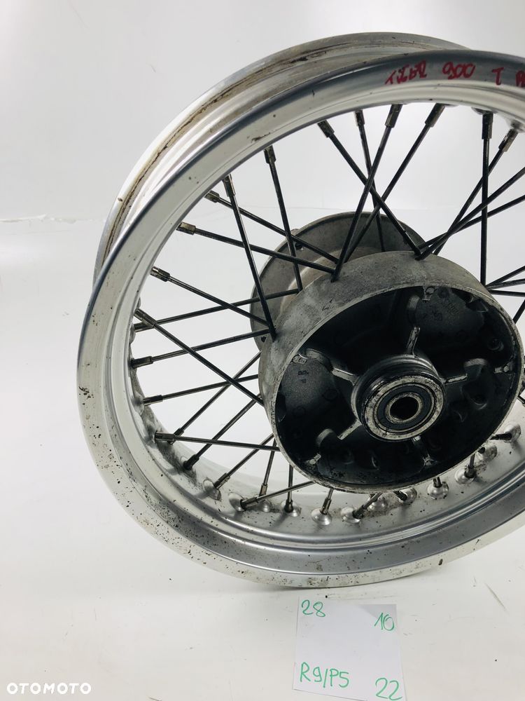 Triumph Tiger 900 felga tylna tył prosta - 2