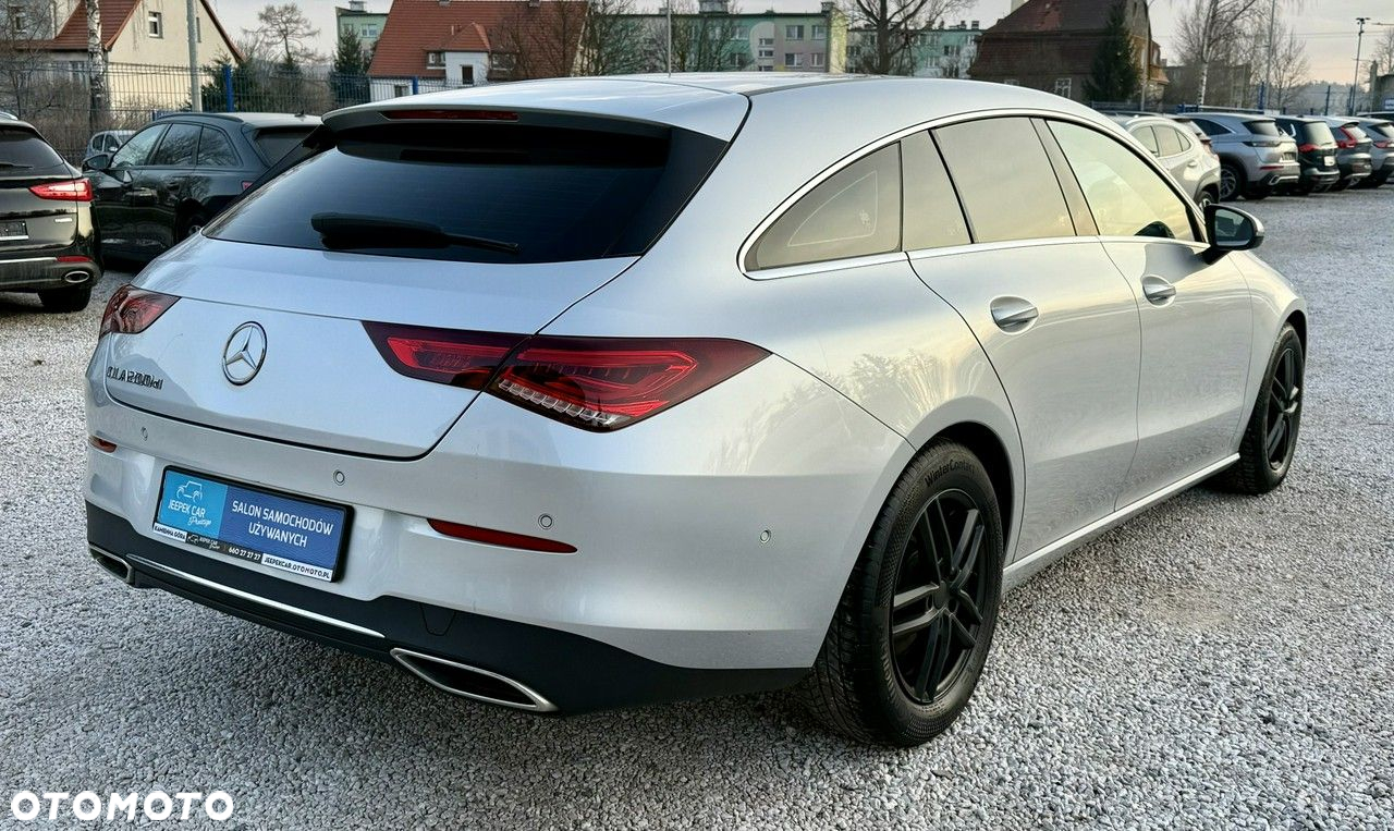 Mercedes-Benz CLA 200 d Shooting Brake 8G-DCT Edition 2021 - 8