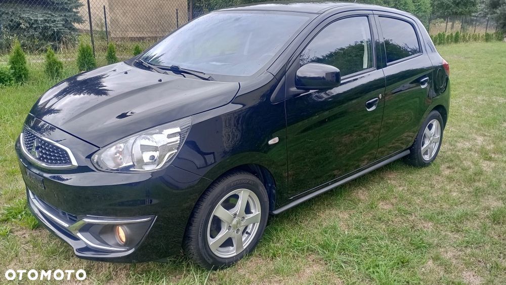 Mitsubishi Space Runner - 2