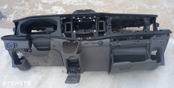 Goła Konsola Deska Rozdzielcza Schowek Zaślepka Plastik Ford Custom / Transit MK8 2018-2022 LIFT EU