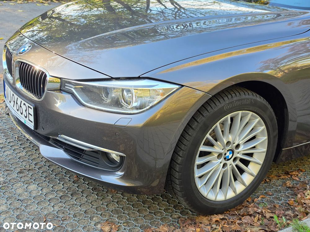BMW 320I 2012 photo 5