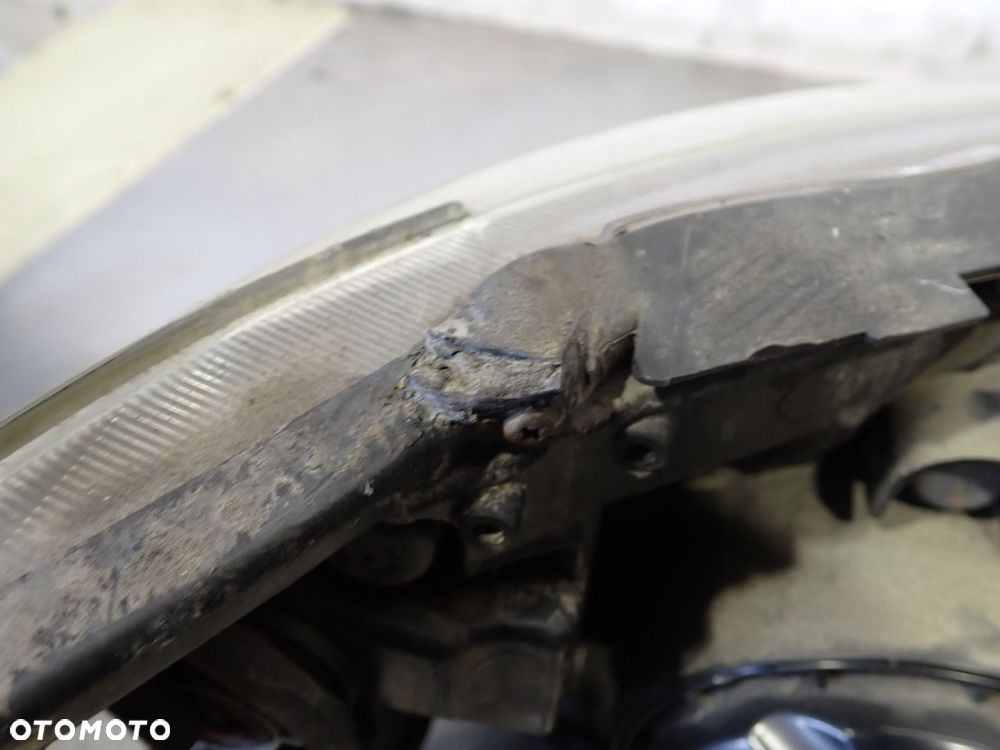 LAMPA LEWA PRZEDNIA SUBARU IMPREZA 1.5 - 8