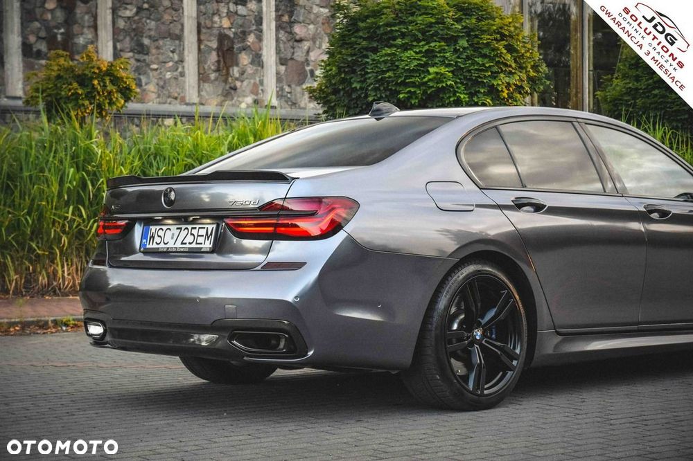 BMW Seria 7 750Ld xDrive - 37