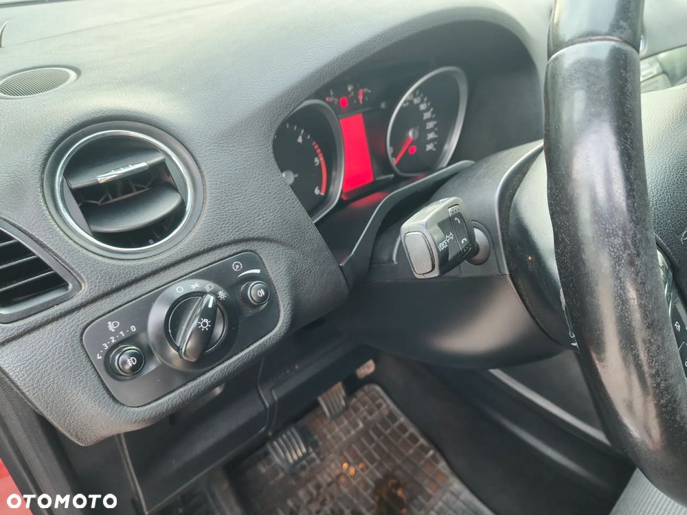 Ford S-Max - 12