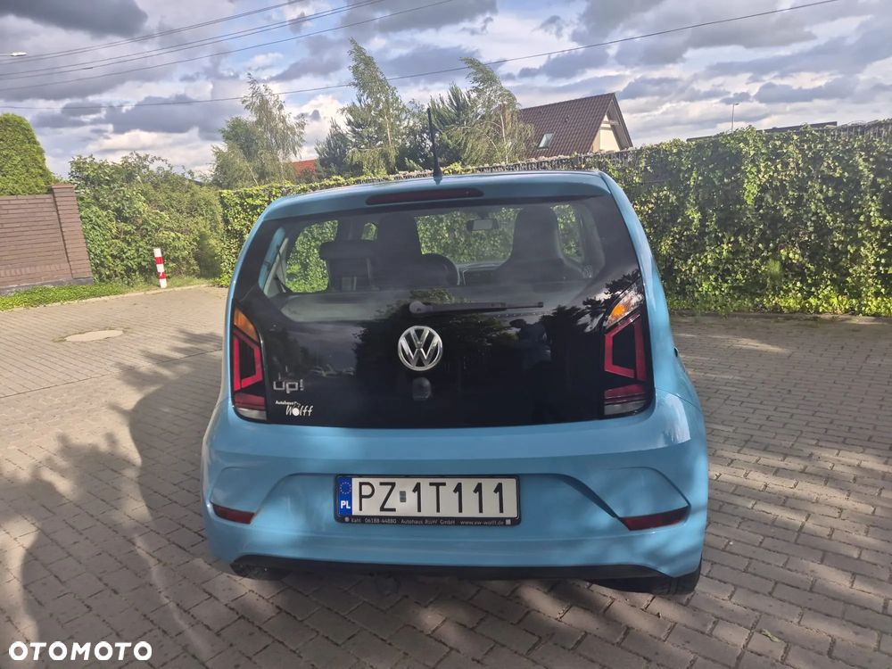Volkswagen up! 1.0 Beats - 15