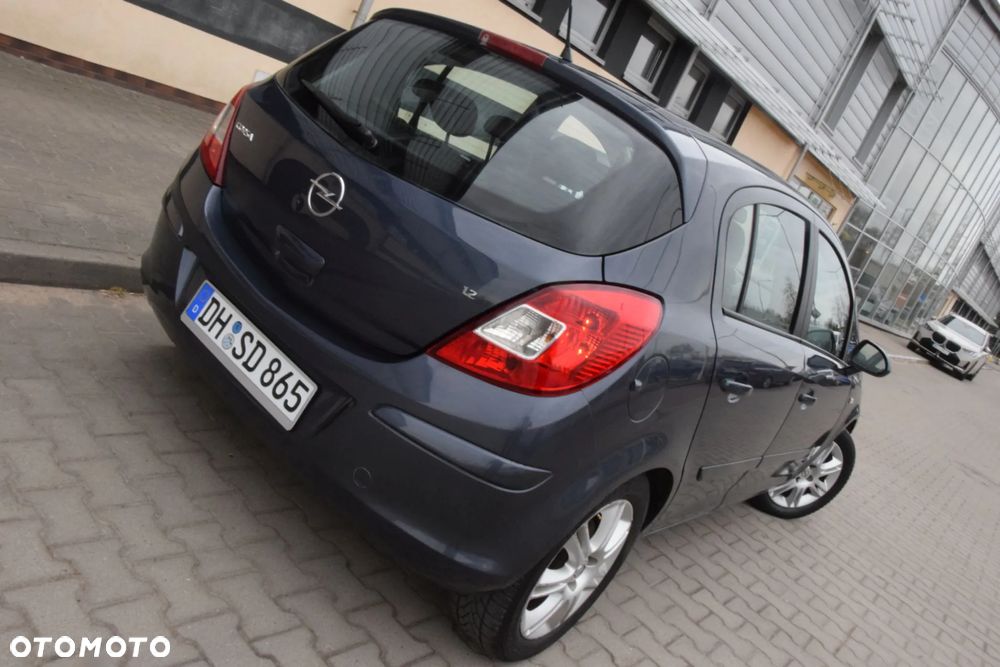 Opel Corsa 1.2 16V Color Edition - 11