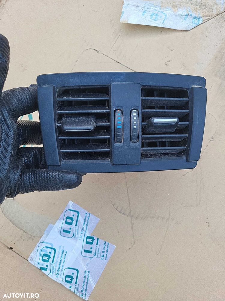 Grila aerisire spate bmw f30,f31,f34,f36 - 1