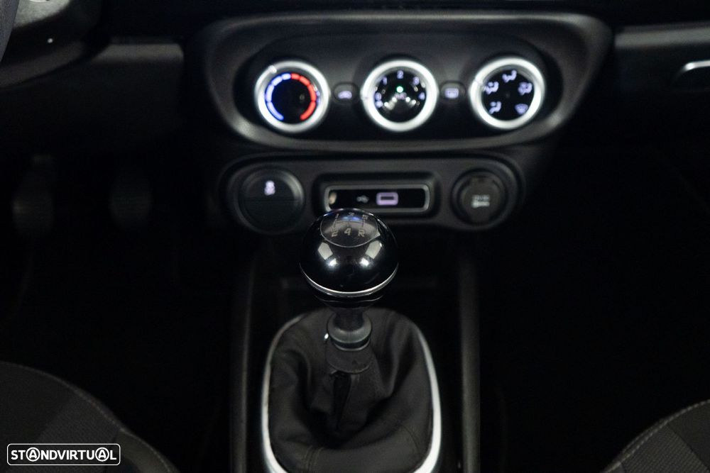 Fiat 500L 1.3 MJ City Cross J17 - 26