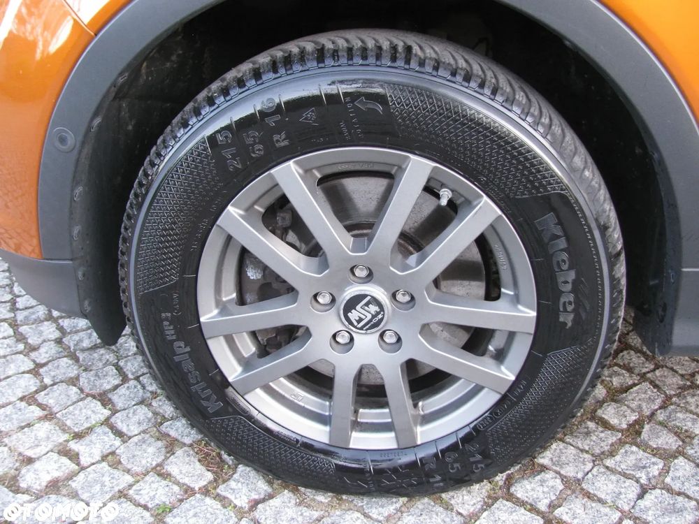 Ford Kuga 2.0 TDCi 2x4 Titanium - 33