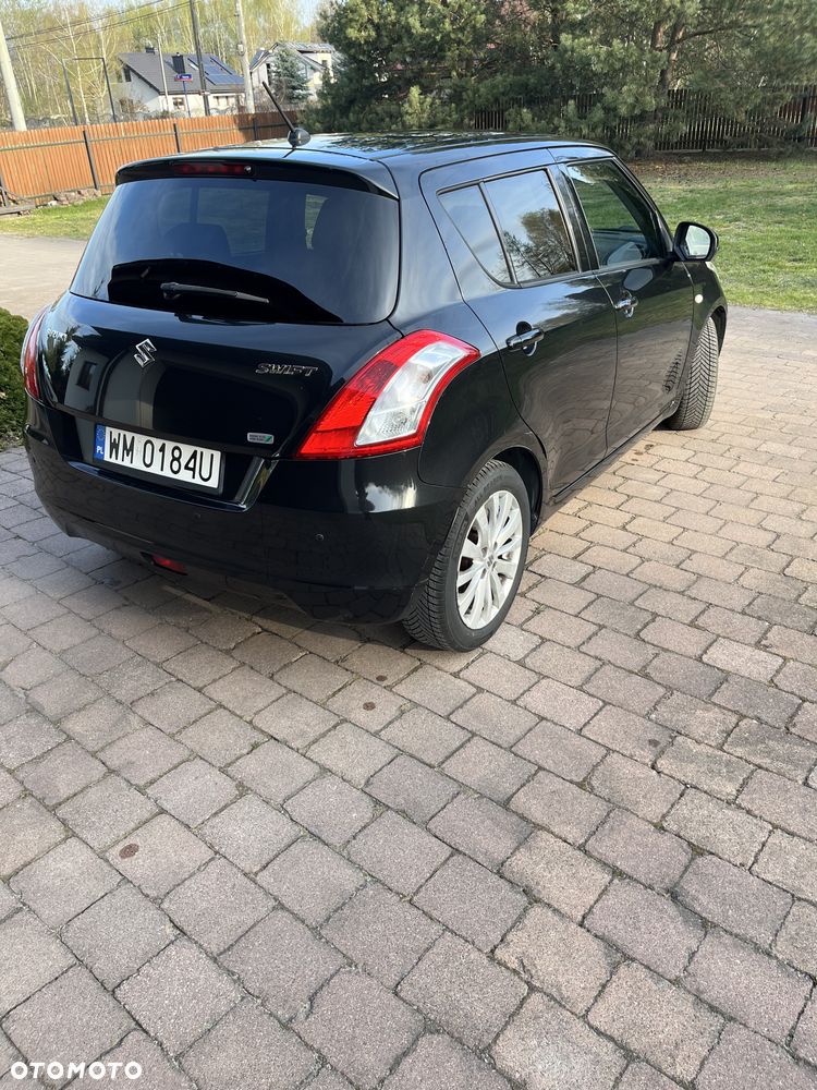 Suzuki Swift - 4