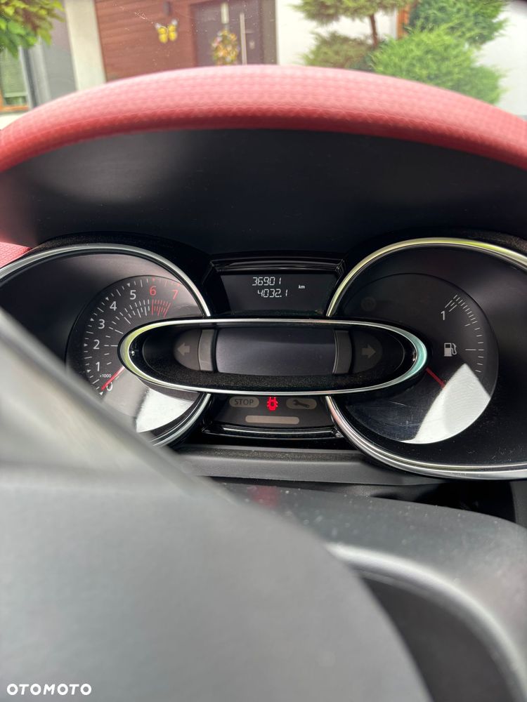 Renault Clio - 6