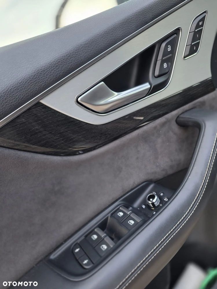 Audi Q7 50 TDI Quattro Tiptronic - 11