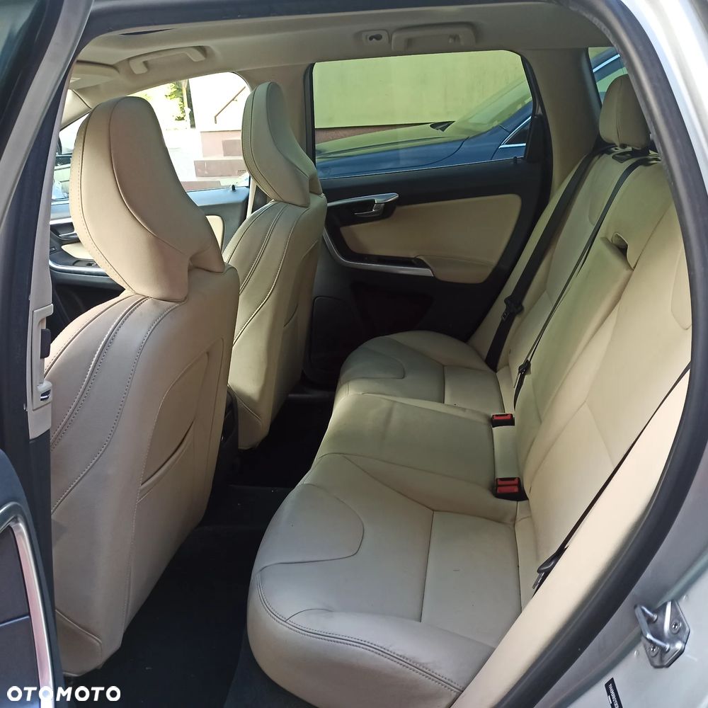 Volvo XC 60 T5 Geartronic Linje Inscription - 10