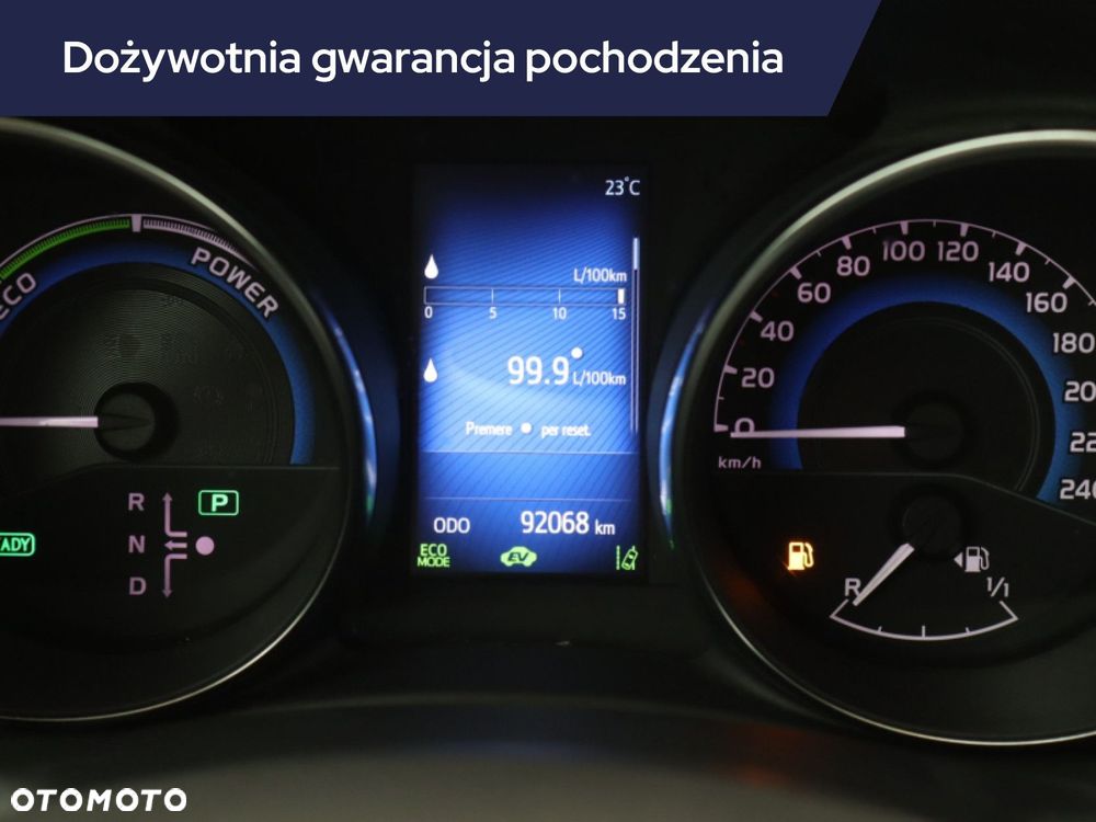 Toyota Auris - 13