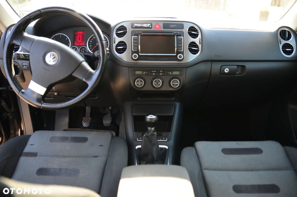 Volkswagen Tiguan - 7