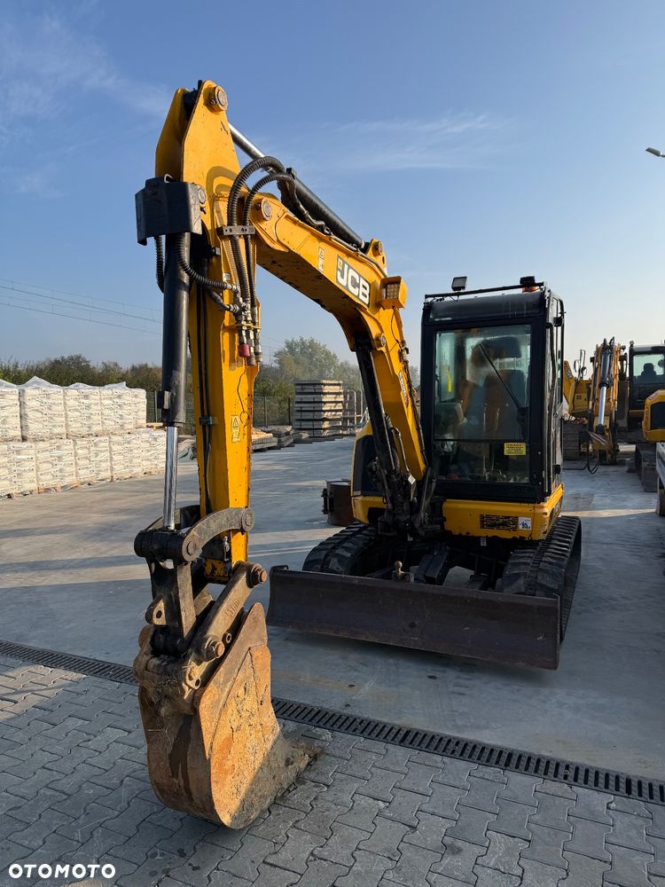 JCB 48z-1 - 2