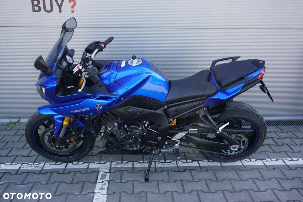 Yamaha FZ8 - 4