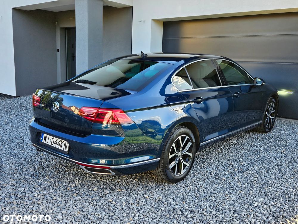 Volkswagen Passat 2.0 TDI EVO Elegance DSG - 35