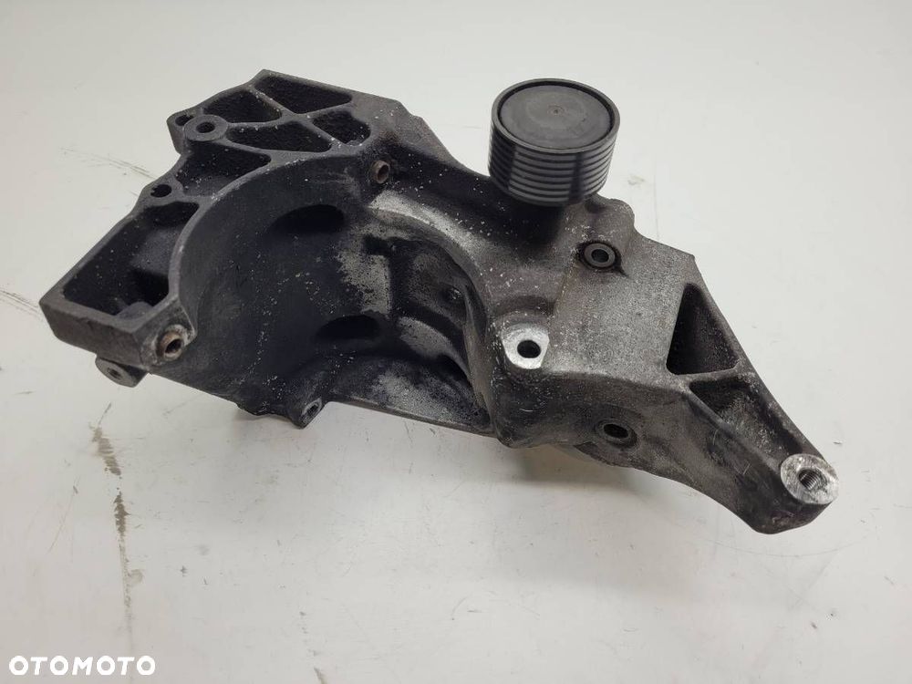 ŁAPA MOCOWANIE WSPORNIK ALTERNATORA BMW 7 F01 F02 3.0D 7802639 - 1