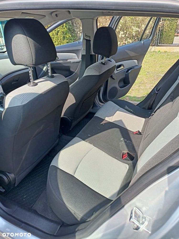 Chevrolet Cruze - 7