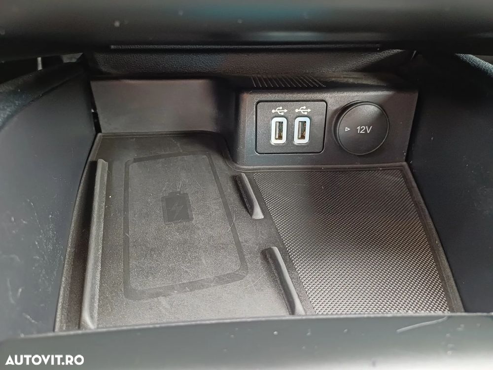 Ford Focus 1.5 EcoBlue Titanium - 24
