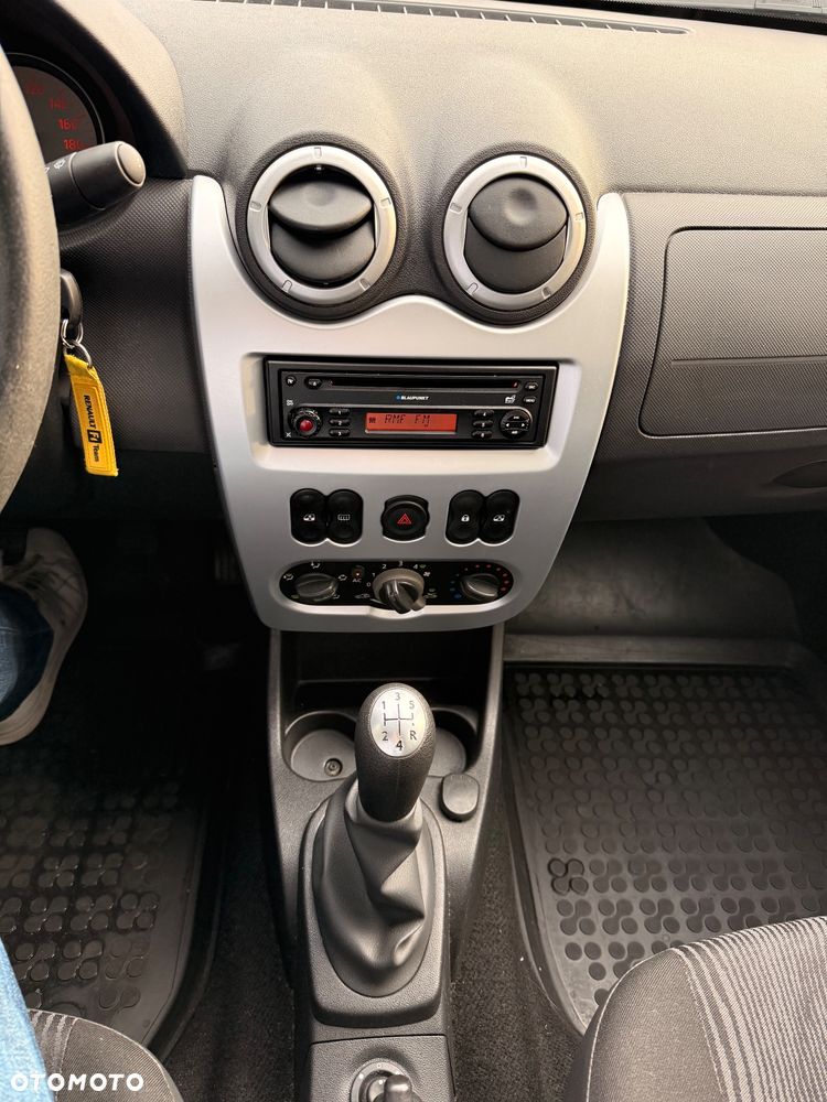 Dacia Logan 1.6 Laureate - 14