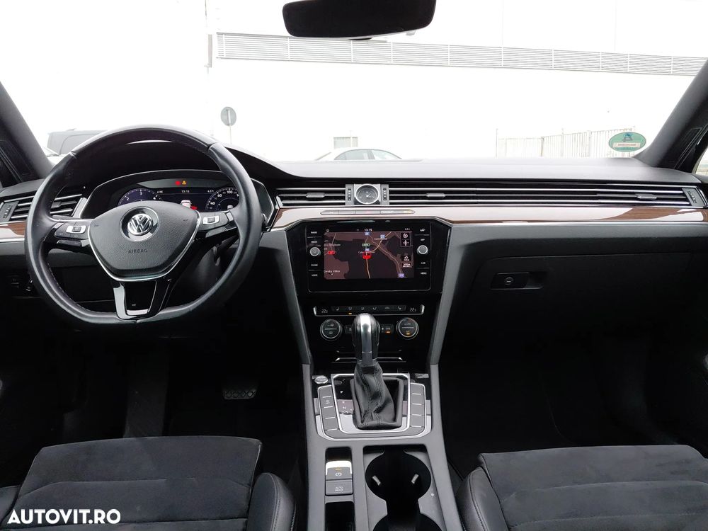 Volkswagen Passat 2.0 TDI SCR DSG Highline - 10
