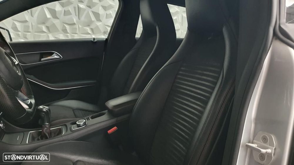 Mercedes-Benz CLA 180 d Shooting Brake AMG Line - 26