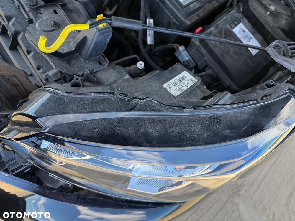 Peugeot 2008 PureTech 100 Active - 19