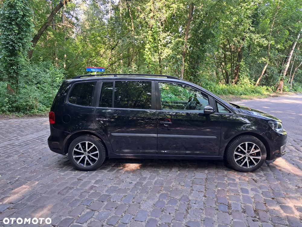Volkswagen Touran 1.6 TDI DPF Trendline DSG - 5