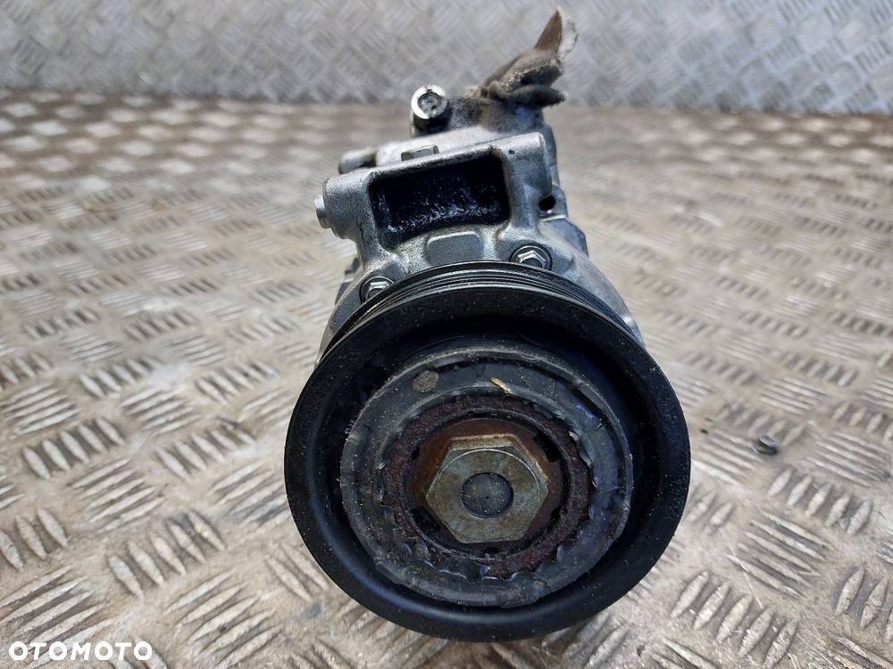 SPRĘŻARKA KOMPRESOR KLIMATYZACJI AUDI A4 B8 1.8 TFSI - 2