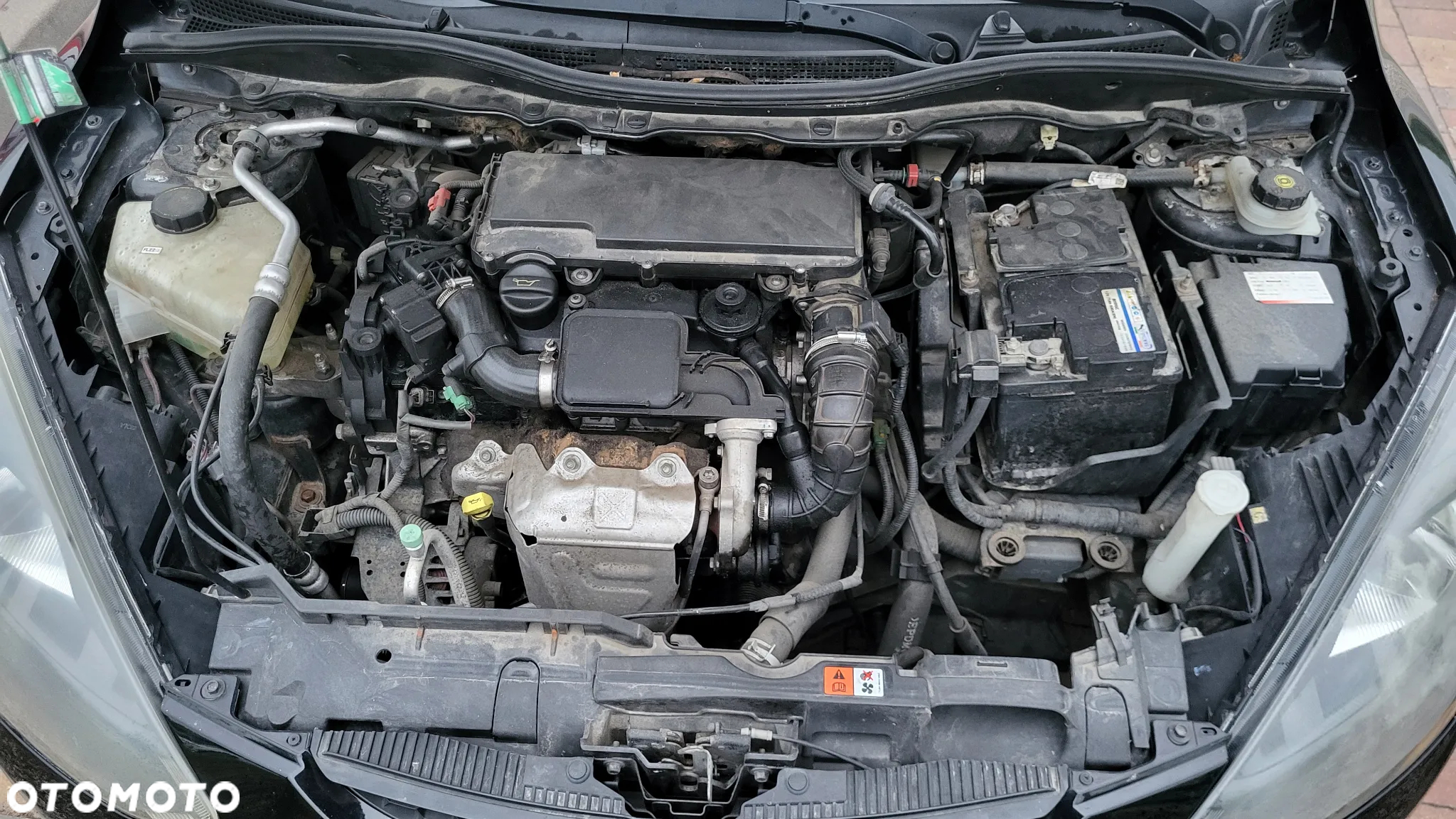 Mazda 2 - 15