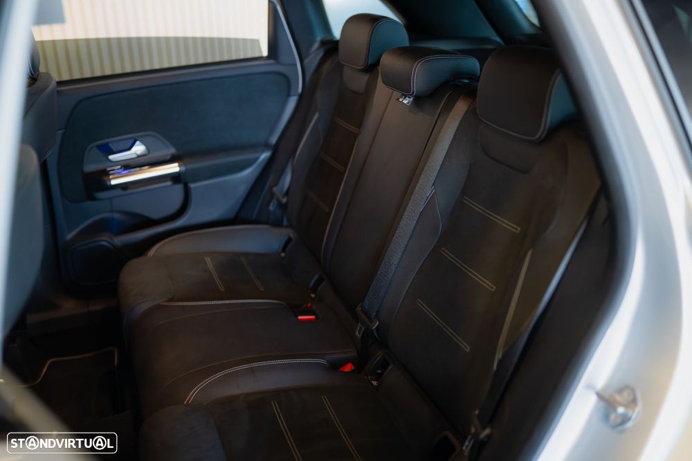 Mercedes-Benz B 250 e AMG Line - 29
