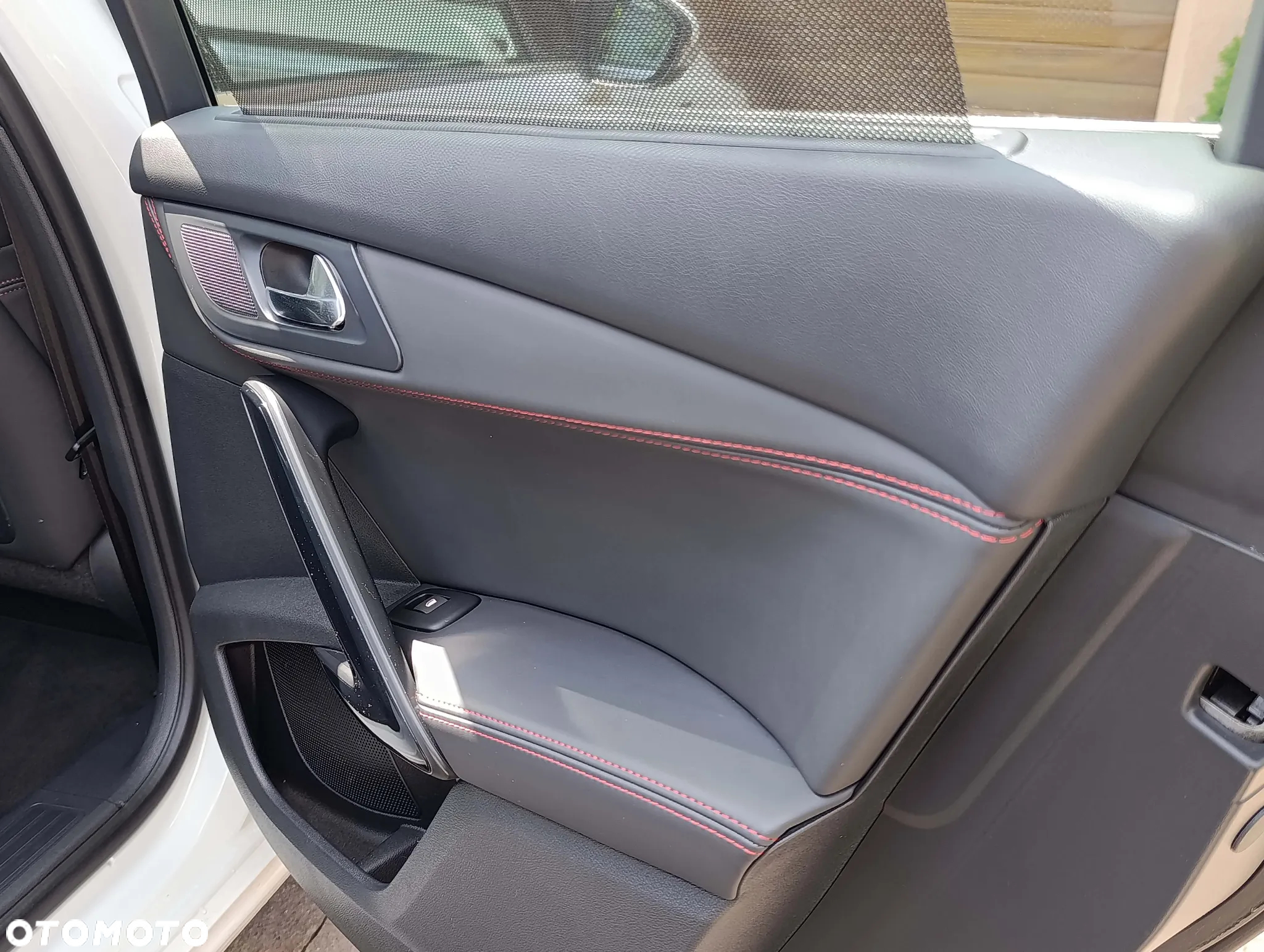 Peugeot 508 BlueHDi 180 EAT6 Stop&Start GT - 32