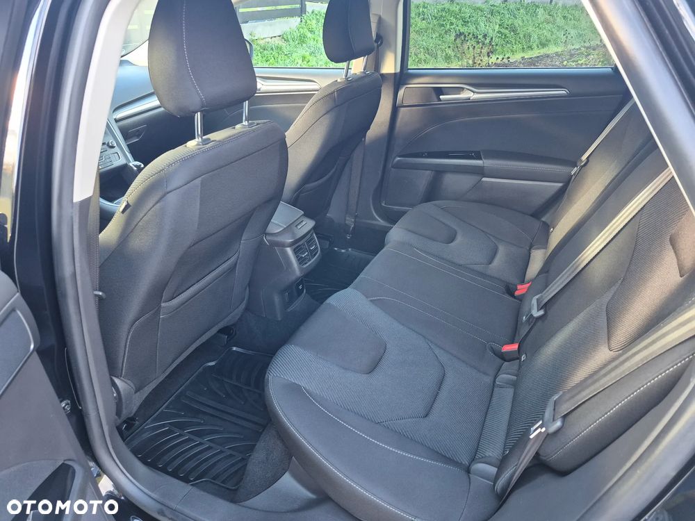Ford Mondeo - 11