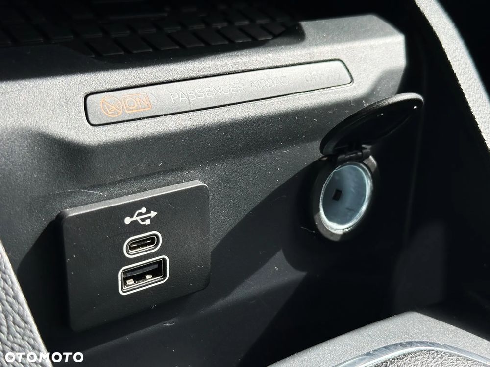 Ford Tourneo Courier 1.0 EcoBoost Active - 24